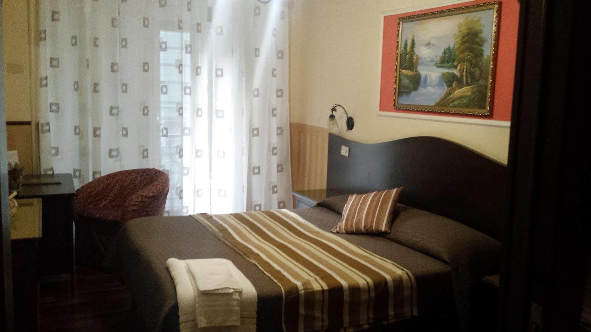 Bed & Breakfast Napoli Centrale Nápoles Exterior foto