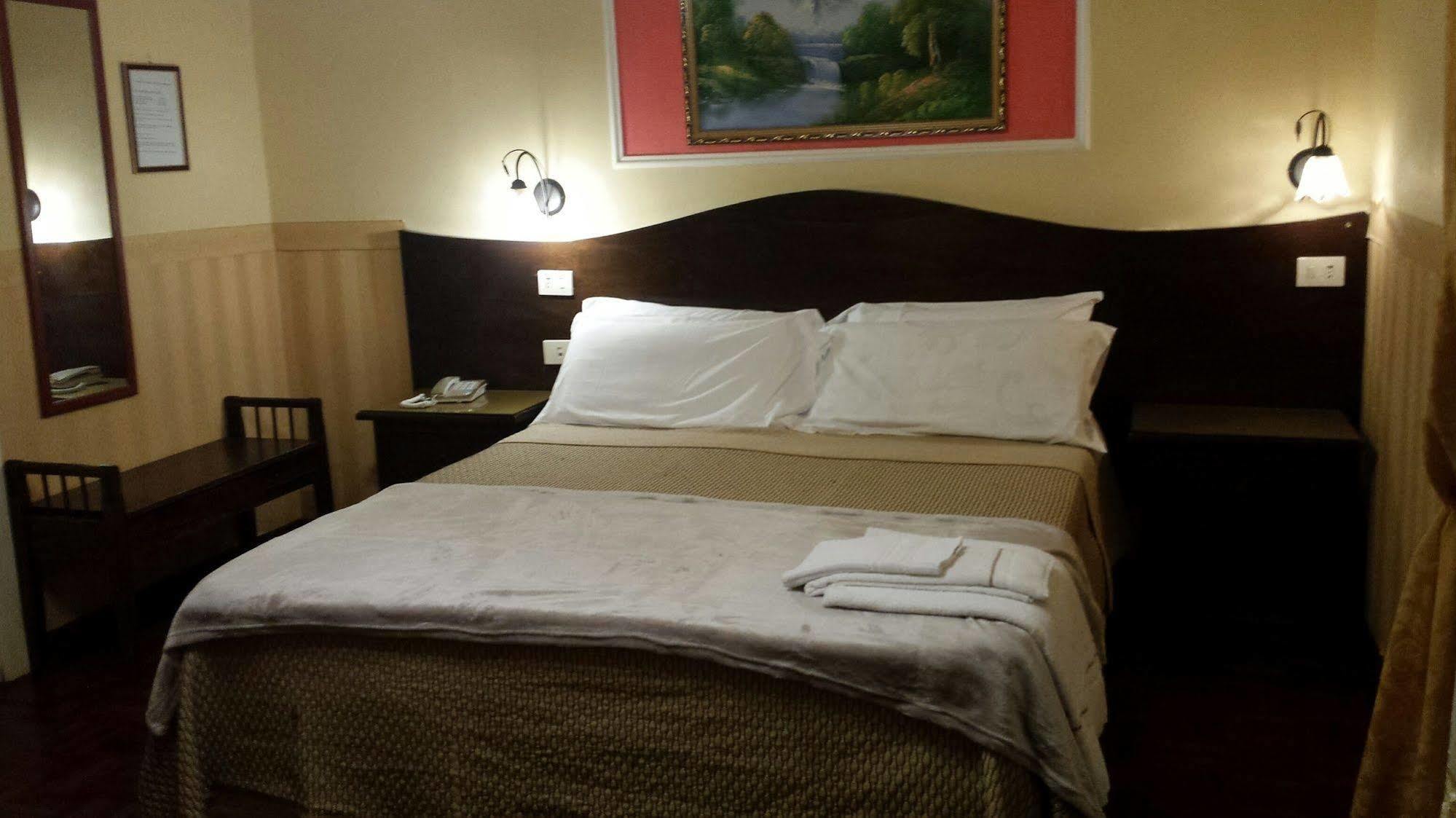 Bed & Breakfast Napoli Centrale Nápoles Exterior foto